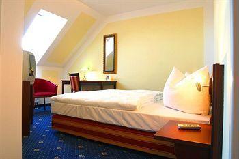 Airporthotel Regent Hallbergmoos Zewnętrze zdjęcie